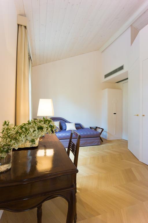 Relais Di Villa Adinolfi Annone di Brianza 객실 사진